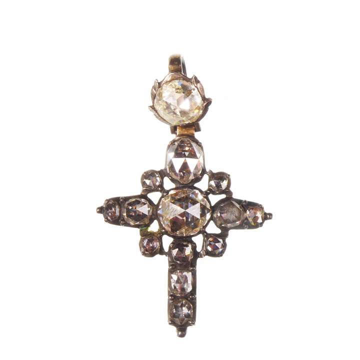 Antique small rose diamond cross. Closed set in silver